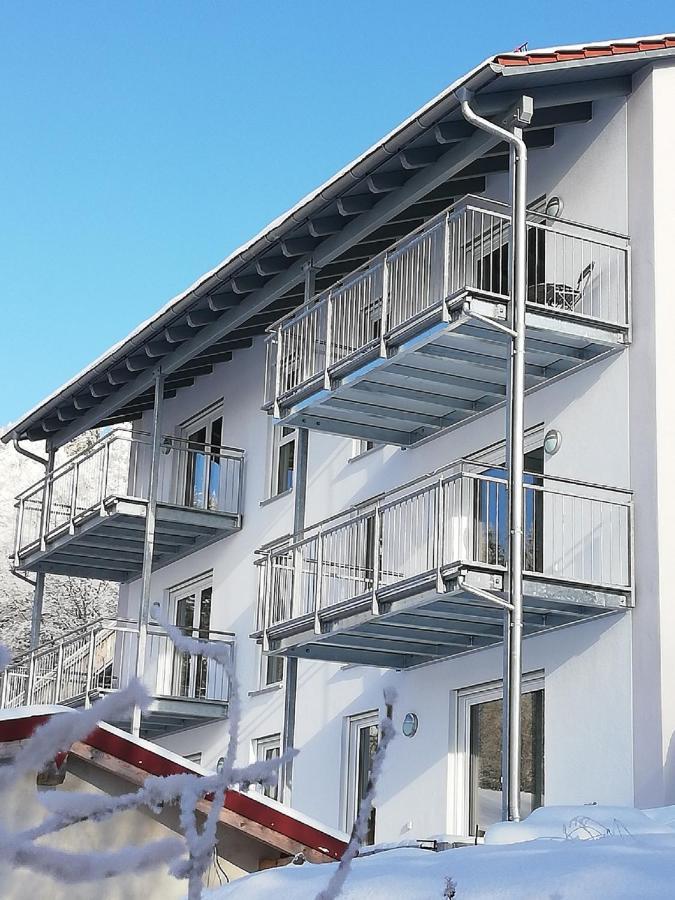 Fraenkische Linie - Radspitz-Ferienwohnungen Marktrodach Exteriör bild