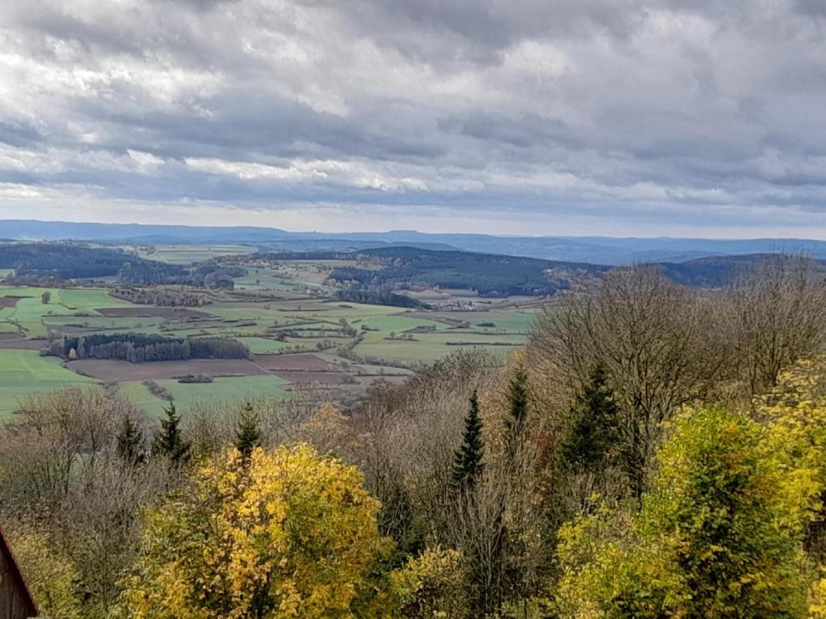 Fraenkische Linie - Radspitz-Ferienwohnungen Marktrodach Exteriör bild